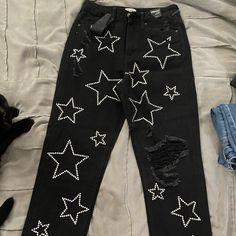 Black Jeans With Holes In Knees & Stars Made Of Jewels (A Couple Came Off By The Pocket) Black Jeans With Holes, Girls Black Jeans, Jeans With Holes, School Uniform Pants, Soffe Shorts, Paper Bag Waist Pants, Yellow Adidas, Khaki Dress Pants, Uniform Pants