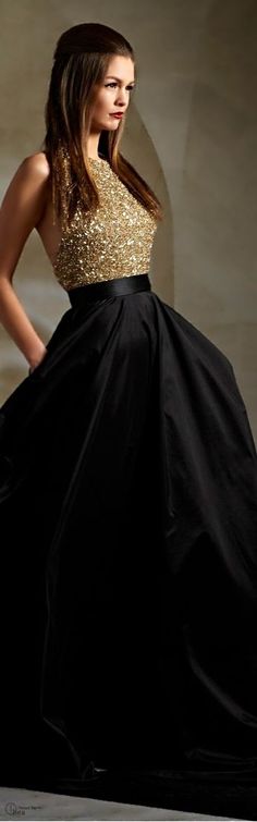 11. With a Long Skirt - 21 Jaw Dropping Holiday Dresses You'll Love ... → Fashion Sukienki Maksi, Robes Glamour, Wedding Black, فستان سهرة, Zuhair Murad, Gorgeous Gowns, Navy Dress, Elie Saab