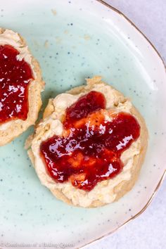 two english scones on a plate with the words how to make english scones