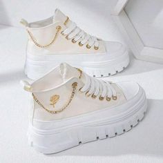 Casual Shoes Women Sneakers, Cute Nike Shoes, Casual Sneakers Women, Girly Shoes, Beige Shoes