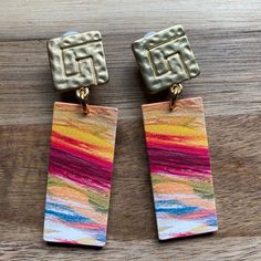 Trendy dangling clip on earrings. Dangling  plastic rectangles with a modern print and clip closures. Three styles available. Comfortable and lightweight.  Earrings are not intended to be worn while sleeping bathing or swimming. Not recommended for children. See more: https://www.etsy.com/ca/shop/CleverLittleEars CANADIAN PRICES INCLUDE GST/HST WHERE APPLICABLE. ETSY WILL CALCULATE ANY PST OWING AT CHECKOUT. While the cost of shipping makes returns or exchanges impractical, please do contact me Artsy Multicolor Rectangular Earrings, Multicolor Rectangular Jewelry For Summer, Trendy Multicolor Drop Clip-on Earrings, Earrings Dangling, Abstract Earrings, Modern Print, White Daisy, Lightweight Earrings, Modern Prints