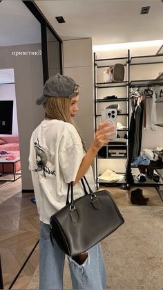 Luxury Lifestyle Women, 사진 촬영 포즈, Fasion Outfits, Uni Outfits, City Outfits, Mood Instagram, Airport Style, Looks Style, Casual Style Outfits