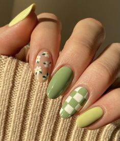 Membentuk Alis, Summer Nail Art, Nagel Tips, Colorful Nails, Simple Gel Nails, Summery Nails, Cute Gel Nails