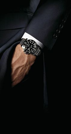 Rolex Aesthetic Man, Ceo Aesthetic Men, Rolex Aesthetic, Ceo Man, Rolex Submariner Green, Masculine Man, Rolex Submariner Black, Diesel Watches For Men, Napoleon Solo