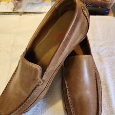 Nwt... All Leather, Only Tried On...Not Worn. Very Nice Mocs. Casual Brown Slip-on Moccasins, Casual Brown Leather Moccasins, Casual Brown Plain Toe Moccasins, Brown Plain Toe Casual Moccasins, Driving Mocs, Rockport Shoes, Slip Ons, Loafer Shoes, Men's Shoes