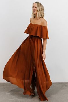 Beautiful off-shoulder spice maxi style dress! This dress is full of flow, and spice! 38c Cup, Storyboard Reference, 30 Weeks, Baltic Born, Off Shoulder Maxi Dress, Rust Dress, Maxi Styles, Pleated Maxi Dress, Style Maxi Dress