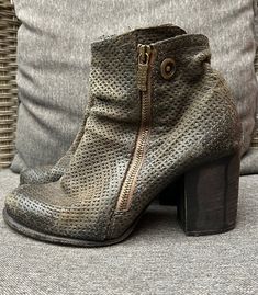 Good used condition, some light wear on the leather and heels (check all photos) Womens Booties, Booties Ankle Boots, Leather Ankle Boots, Boot Shoes Women, Festival Season, Bootie Boots, Ukraine, Zip Ups, Shoe Boots