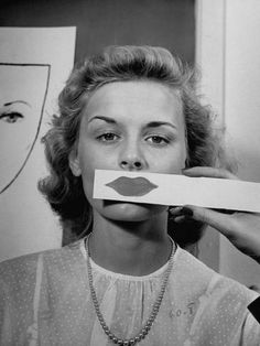 size: 24x18in Photographic Print: Young Girl Trying to Determine Which Lipstick Color Will Look Right with Her Complextion by Nina Leen : Artists 1940s Makeup, Nina Leen, Girl Test, Spf Lip Balm, Vintage Makeup, Tinted Lip Balm, Foto Inspiration, Vintage Magazine, A Kiss