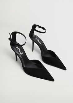 Black Suede Court Shoes For Party, Black Suede Party Court Shoes, Mango Heels, Mango Shoes, Pencil Heels, Fashion Shoes Heels, Mango Outlet, Irish Coffee, Cute Heels