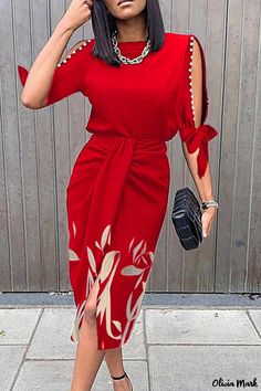 Olivia Mark - Elegant Burgundy Dress with Casual Print and Stunning Fold Over Neck Design Midi Dress Fall, Burgundy Fashion, Knot Dress, Hawaiian Dress, Mini Robes, Sleeves Clothing, Sleeve Pattern, Crewneck Dress, Midi Short Sleeve Dress