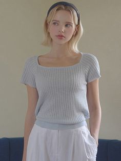 This is a feminine and casual top by TWEE that is made out of high quality and sturdy material. With distinctive mood of the design and comfortable wear, you can style it for your casual daily outfit.- Square neckline and ribbon strap on the back- Front and back unbalanced length- Casual and feminine mood Chic Ribbed Cotton Top, Casual Ribbed Square Neck Top, Ribbed Knit Top For Summer, Ribbed Knit Top For Everyday Summer Wear, Chic Everyday Knit Top With Scoop Neck, Solid Knit Top For Summer Day Out, Chic Scoop Neck Knit Top For Everyday, Chic Everyday Scoop Neck Knit Top, Summer Ribbed Knit Top