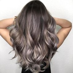 60 Shades of Gray: Silver and White Highlights for Eternal Youth Silver Blonde Hair, Bronde Hair, Chocolate Hair, Silver Highlights