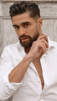 Gentleman Haircut, Hairstyles With Beard, Mens Hairstyles With Beard, Famous Historical Figures, Gents Hair Style, Men's Journal, Human Faces, Men Haircut Styles, Beard Styles For Men