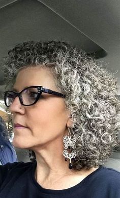 Hair With Colored Tips, Curly Grey Hair, Short Gray Hair, Silver Hairstyles, Gray Hair Styles, Silver White Hair, Grey Hair Don't Care, Granny Hair, Grey Curly Hair