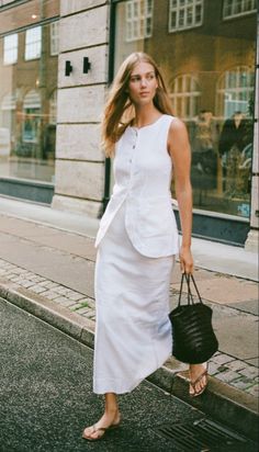 Linen Skirt Street Style, Spring Workwear Linen Maxi Skirt, Chic Summer Linen Vest, Chic Beige Linen Maxi Skirt, Linen Vest Set, Dubai Outfits, Hospitality Uniform, Monochromatic Outfit, Maxi Skirt Outfits