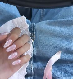 Madison Beer Nails, Pink French, Pearl Nails, Girls Nails