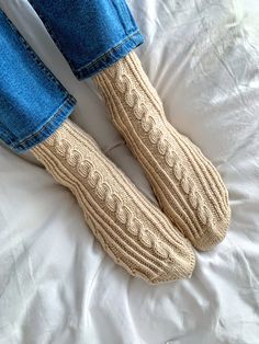 Stay cozy and warm with these hand knitted alpaca wool socks. Made with love and attention to detail, these socks are the perfect accessory for those cozy winter evenings. The luxurious alpaca wool provides exceptional warmth and softness, ensuring your feet stay comfortable all day long.  Handmade alpaca socks. Only natural alpaca yarn were used while knitting these wool socks which gives you additional comfort and stretch.  Wool socks will be a cute hygge Christmas gift for the Ones you love! Womens Socks Winter, Womens Wool Socks, Knit Wool Socks, Christmas Gift Handmade, Hygge Christmas, Alpaca Socks, Hand Knit Socks, Knitted Socks, Knit Alpaca