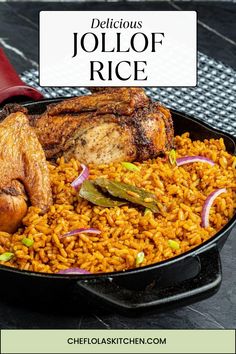 This picture shows jollof rice garnished with bay leaves and onions and chicken Jollof Rice Recipe, Sweet Fried Plantains, African American Food, Kitchen Video, Nigerian Recipes, Clam Recipes, Nigerian Food, Plantains Fried