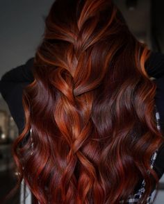 Fiery Copper Red Balayage Red Balayage Hair, Ginger Hair Color, Hair Shows, Auburn Hair, Red Hair Color, Hair Inspiration Color