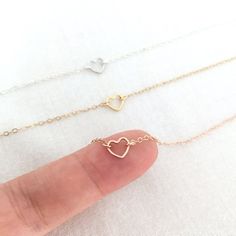 image 0 Rose Gold Heart Necklace, Gold Heart Bracelet, Preppy Jewelry, Sister Jewelry, Jewelry Bridesmaid, Jewelry Accessories Ideas, Necklace Layering, Rose Gold Heart, Gold Heart Necklace