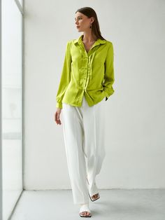 Lime And White Outfit, Lime Green Blouse Outfit, Lime Green Shirt Outfit, Lime Green Top Outfit, Green Shirt Outfit