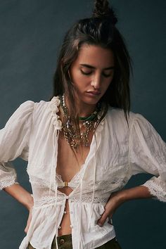 Western Layered Necklaces, Long Layered Necklaces, Free People Fall, Layered Style, Bohemian Clothing, Free People Tunic, Necklace Collection, Lace Dress Long, Layered Design