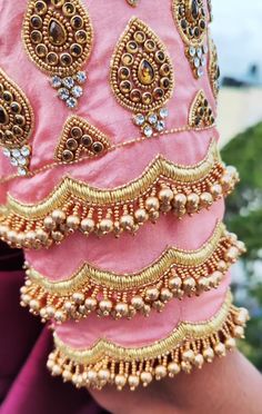 Thakorji Vagha, Blouse Design Aari Work, Blouse Maggam Work, Peacock Embroidery Designs, Latest Bridal Blouse Designs, Sugar Beads, Maggam Work Blouse, Hand Work Design, Latest Blouse Designs Pattern