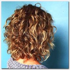 the latest braided hairstyles, medium haircuts for black women, easy hairstyles for long hair to do at home, new bob hairstyle, hairstyles 2017 short, women's haircut styles long, new layered hairstyles, medium length female hairstyles, best hairstyle for Kort Bob, Layered Curly Hair, Hair Styles 2017, Penteado Cabelo Curto, Short Hair With Layers