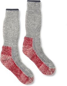 Made to keep your feet comfortable over long  cold distances  the Smartwool Classic Mountaineer Maximum Cushion Crew socks are made with thick  warm wool and feature full  plush cushioning. Durable Comfortable Winter Socks, Durable Winter Socks, Comfortable Durable Winter Socks, Gray Winter Outdoor Socks, Gray Outdoor Winter Socks, Mens Hiking Shorts, Water Shirt, Leg Gaiters, Hiking Clothing