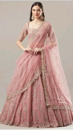 Jwellary For Lehenga, Lehenga Party Wear Indian Weddings, Lehenga Designs For Engagement Bride, Indian Bride Pastel Bridal Lehenga, New Wedding Lehenga Designs, Lahenga Design Net, Indian Wedding Lehenga Bridal Pastel, Blush Pink Nikkah Dress, Simple Engagement Lehenga For Bride