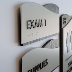 ADA Compliant Interior Room Signage Room Signage Design, Hotel Room Signage, Clinic Signage, Braille Signage, Work Office Ideas, Signage Wayfinding