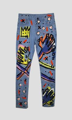 Painted Denim Jeans, Hand Painted Denim, Colorful Clothing, Denim Art, Painted Clothes, Colourful Outfits, Hands On