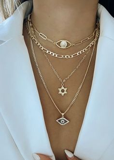 Manifest 2024, Neck Mess, Star Of David Necklace, The Star Of David, Evil Eye Necklace Gold, Diamond Evil Eye, Tarnished Jewelry, Herringbone Necklace, Dope Jewelry