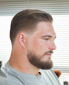 34 Awesome Slicked Back Hairstyles for Stylish Guys Slicked Back Hair Men, Modern Mens Haircuts, Slicked Back Hairstyles, Slick Back Haircut, Cute Bun Hairstyles, Pulled Back Hairstyles