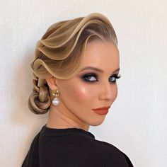 Latin Dance Hair Styles, Latin Hairstyles Dance, Standard Ballroom Hair, Ballroom Latin Hair, Ballroom Hair Competition, Smooth Ballroom Hair, Ballroom Makeup Latin, Dancesport Hairstyle, Ballroom Dance Hairstyles