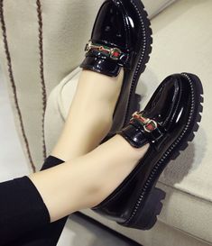 Square High Heels, Buckle Loafers, Vintage Trends, Loafer Shoes Women, Patent Leather Shoes, Leather Shoes Woman, Shoes Loafers, Metal Buckles, Loafer Shoes