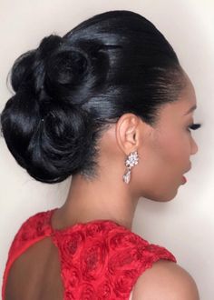 Hairstyles For Black Women Wedding, Wavy Hair Types, Black Women Updo Hairstyles, Straight And Wavy Hair, Black Brides Hairstyles, Low Bun Wedding Hair, Hair Design For Wedding, Wedding Hairstyles For Women