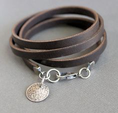 leather bracelet @Leslie Lippi Lippi Lippi Lippi Avila Wrap Armband, Leather Jewellery, Bracelet Diy, Bracelet Cuir, A Metal, Leather Jewelry, Sterling Silver Charm, Silver Charms