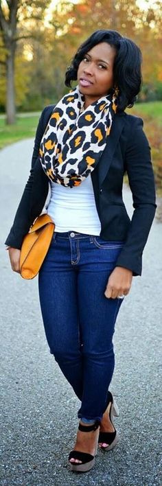 Pop up yellow outfit Work Outfits Jeans Office, Casual Work Outfits Jeans, Work Outfits Jeans, Sweenee Style, Looks Jeans, Fall 2014 Fashion, Outfits Jeans, Motivational Sayings, Fall Scarves