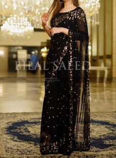 Saree Designing Ideas, Black Saree Party Wear, Black Saree Designs, Stylish Black Dress, Saree Ideas, Sarees For Girls, Latest Bridal Dresses, Fancy Sarees Party Wear, Designing Ideas