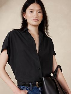 Astral Silk Resort Shirt | Banana Republic 2024 Spring Summer Fashion, Every Day Outfits, Resort Shirt, Black Short Sleeve Shirt, Silk Button Up, Womens Black Shorts, Your Pretty, 2024 Spring Summer, Work Clothing