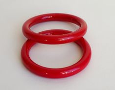 "IF YOU WANT TRACK NUMBER PLEASE CONTACT ME BEFORE ORDERING! Diameter 6,5 cm - 2,55\" Sign of use Very good vintage condition" Vintage Red Round Bangle, Vintage Handmade Red Bangle, Vintage Red Adjustable Bracelet, Vintage Red Adjustable Bracelets, Vintage Red Adjustable Bangle, Vintage Adjustable Red Bracelets, Red Retro Bangle Jewelry, Retro Red Bracelet Jewelry, Vintage Red Adjustable Cuff Bracelet