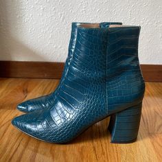 Teal Blue Crocodile Style Boots From Steve Madden. Nadalie Style. Pleather. Never Worn, Purchased At Consignment - They Look To Have Been Worn Once Or Maybe Twice. Pointed Toe, Interior Zipper Closure, Block Heel. Crocodile Boots, Blue Boots, Costume Shoes, Style Boots, Heels Boots, Boots Leather, Walker Boots, Fit N Flare Dress, High Heel Boots