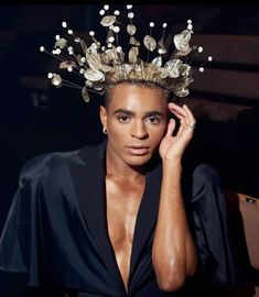 #headdress #crown #goddess #laytonwilliams Headdress Crown, Layton Williams, Crown Goddess, Costume Inspo, From Tiktok, Like Image, Costume Design, Headdress, Headpiece