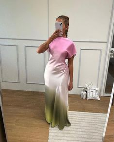 Modest Outfit,Classy Style,Elegant Style ,Modest Style,Modesty,Feminine Modesty 🩷 Small Waist Outfits Classy, Long Slip Dresses, Apolostic Fashion, Pretty Little Thing Dress, Modest Black Femininity Aesthetic, Modest Dressing For Women, Dressy Outfits Classy, Modest Outfits Black Women, Summer Church Outfit