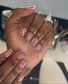 Overlay Valentine Nails, Short Nail Set Valentines, Nails Acrylic Almond Spring, Short Square Valentines Nails, Spring Nails 2023 Dip, Acrylic Overlay Nails Short, Short Nail Designs Valentines, Pink Tip Nails, Overlay Nails