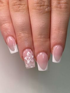 Cheap Nail Ideas, Disney Acrylic Nails, Holiday Acrylic Nails, Gel Nails French, Hard Nails, Fancy Nails Designs, Simple Gel Nails