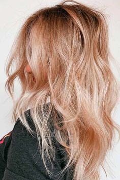 100 Balayage Hair Ideas: From Natural To Dramatic Colors | LoveHairStyles Bilage Hair, Balayage Colors, Balayage Hair Ideas, Balayage Hair Color, Short Brown Hair, Brown Hair With Blonde Highlights, Caramel Hair, Hair Color Techniques, Honey Hair