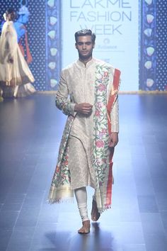 Gaurang at Lakmé Fashion Week winter/festive 2016 Ikat Blouse Designs, Traditional Dressing, Grooms Mom, Ikat Blouse, Fashion Week Winter, Wedding Dresses Men Indian, Indian Groom Wear