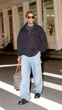 Men's Street Wear Aesthetic, Asap Rocky Fashion Streetwear, Off Duty Model Style Men, Asap Rocky 2024, Asap Rocky Outfits Style, Asap Rocky Street Style, Asap Rocky Fits, Streetwear Outfit Ideas Men, Asap Rocky Style